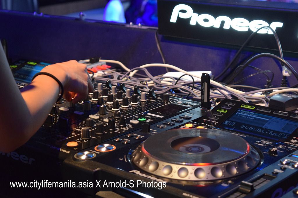  photo 11-10-2015-Party-Club-EDM-MUSIC-Manila-at-www.citylifemanila.asia-X- Arnold-S-Photogs-DSC_0112_zpswz3i8vkd.jpg