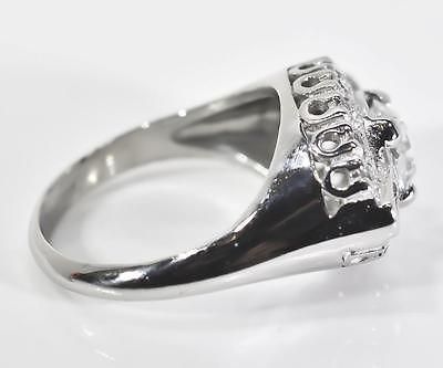 Sparkly eye candy found at thefacetlounge.com!