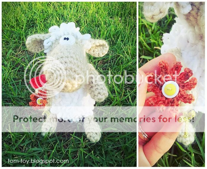 Crochet sheep couple